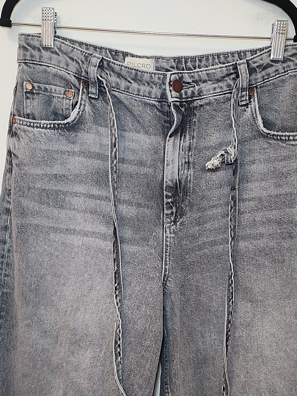 Anthro Pilcro High-Rise Wide-Leg Jeans Gray Charcoal Size 30 - Picture 8 of 16